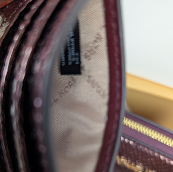 NWT Michael Kors Oxblood Rouge Sombre Crossbody/Tote and Wallet Box Set - Picture 8 of 16